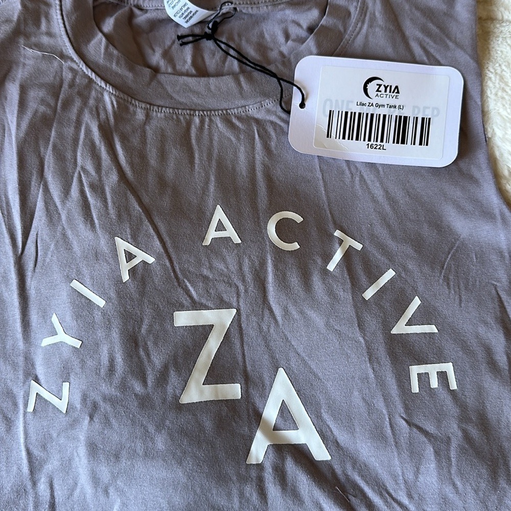 NWT and bag ZYIA women’s tank - Picture 2 of 4